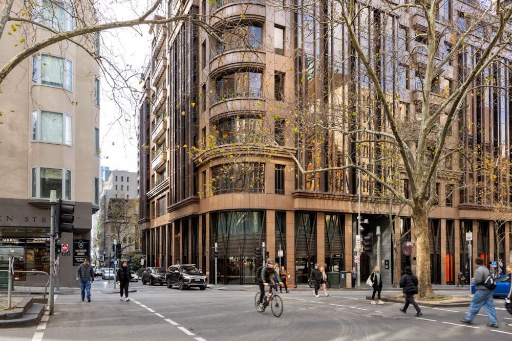 Queen and Collins Building